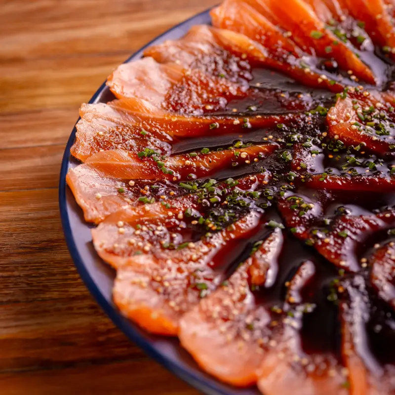 Carpaccio Salmão ao Molho Ponzu