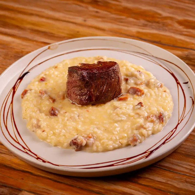 Filé Mignon com Risoto de Bacon
